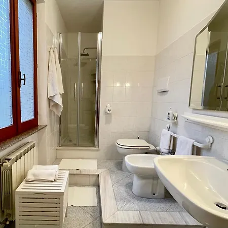 Quarto em Acomodações Particulares Un Posto Tranquillo