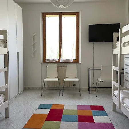 Quarto em Acomodações Particulares Un Posto Tranquillo *